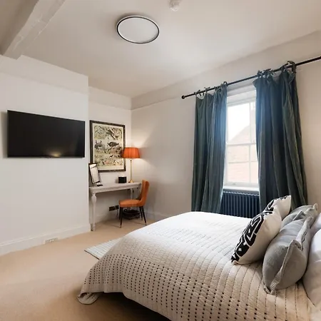 Guest house 35 Kirkgate 3*