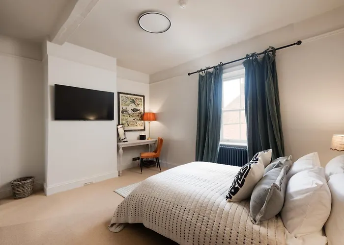 Guest house 35 Kirkgate 3*